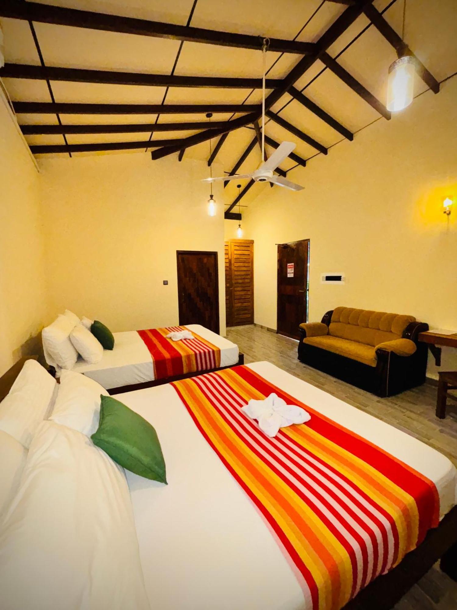Nirosha Guest House Galle Exterior foto
